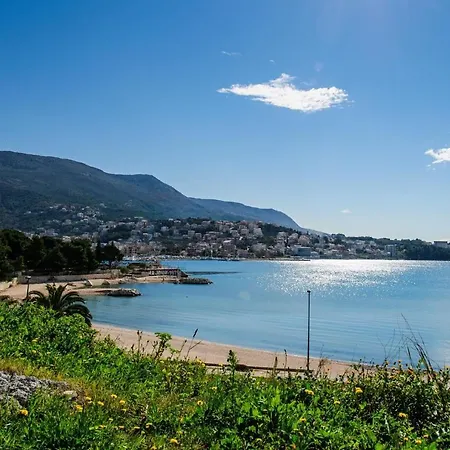 A3 Apt W Balcony & Sea View 2 Min Walking To Apartment